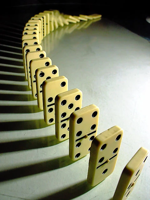 domino1